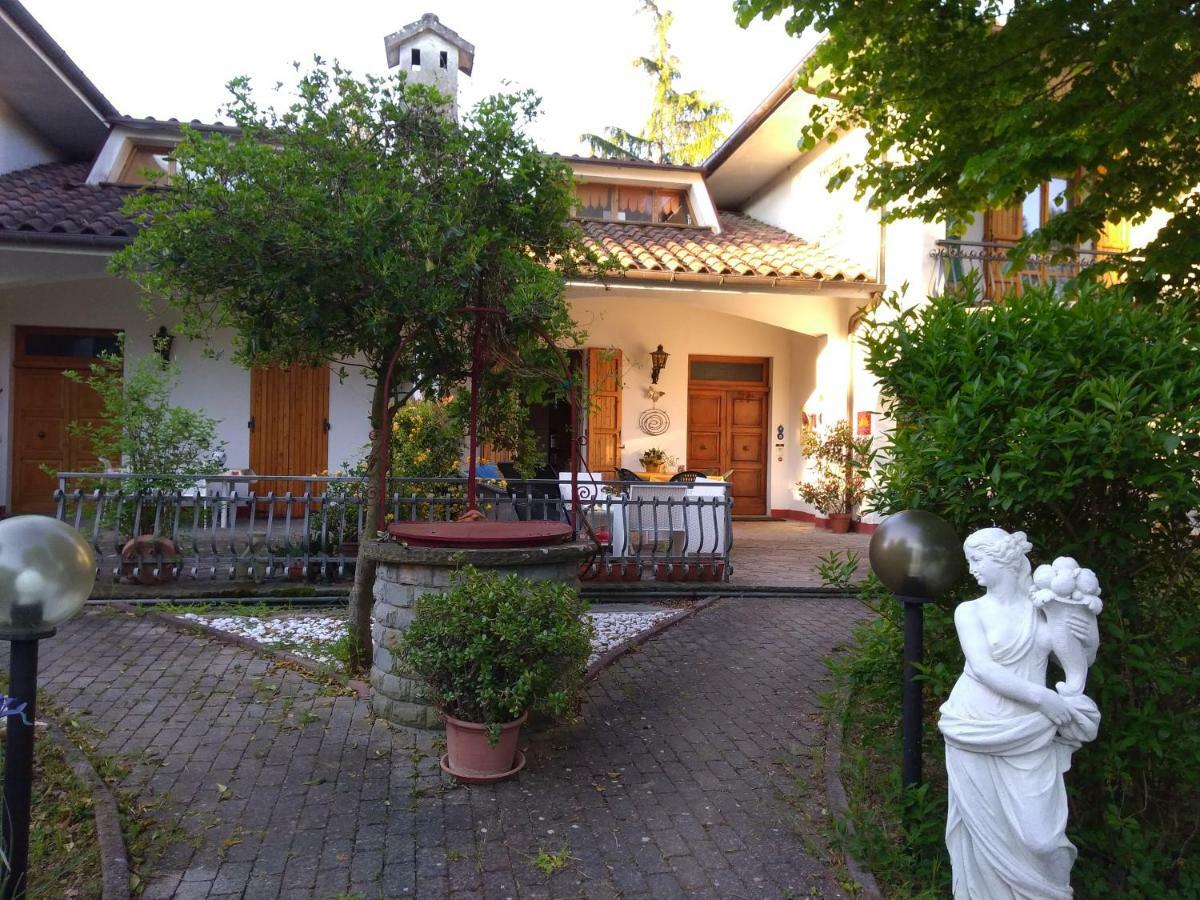 Butterfly B&B Castrocaro Terme Esterno foto